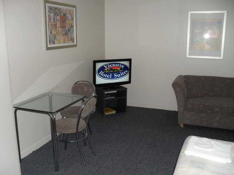 Victoria Hotel Suites Hamilton Extérieur photo